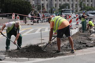 Ruszyły prace na pl. Trzech Krzyży i w jego okolicach