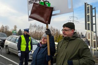 Protest na zakopiance w Gaju