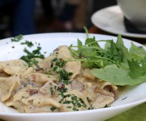 Słoweńskie pierożki – smak, który bije na głowę polskie. Spróbuj i zakochaj się w tej kuchni