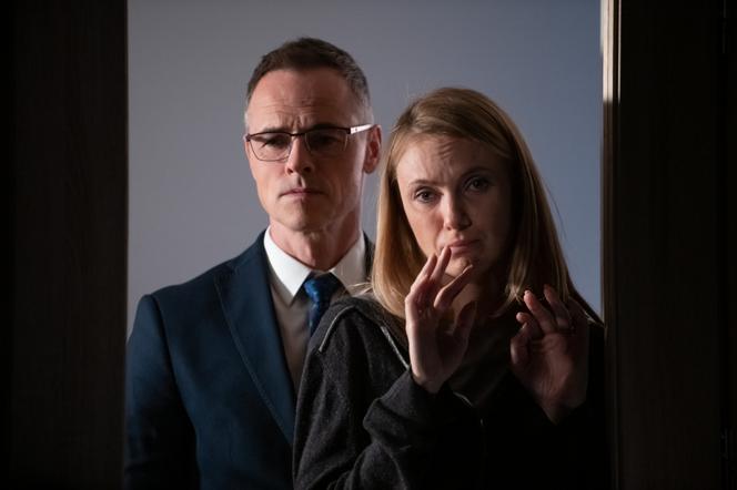 Na Wspólnej odc. 3121. Monika (Sylwia Gliwa), Damian (Waldemar Błaszczyk)