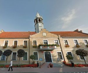 To miasto nazywane jest Małą Wenecją Północy. Można doliczyć się tu kilkunastu mostów
