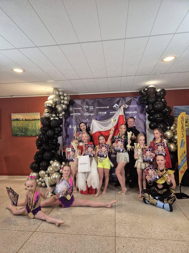 W Kujawsko-Pomorskiem mamy mistrzynie świata w akrobatyce! Lenka Śnieg ma 12 lat, a Ala Grabowska 8