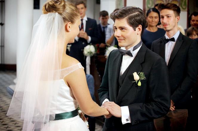 Powiedz TAK! odc. 1. Natalia (Anna Karczmarczyk), Jan (Piotr Bondyra)