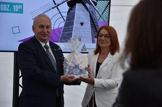 Wiatrak holender z Olsztynka oficjalnie otwarty. Znowu zachwyca turystów [ZDJĘCIA]