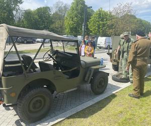 Piknik historyczny przy Muzeum Wojska Polskiego