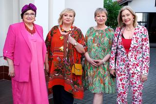 Barwy szczęścia, odc. 2723: Irenka (Krystyna Tkacz), Róża (Anna Gronostaj), Jola (Małgorzata Potocka), Basia (Sławomira Łozińska)