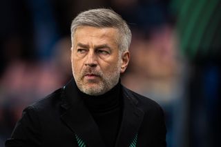 Edward Iordanescu w meczu Szachtar - Legia