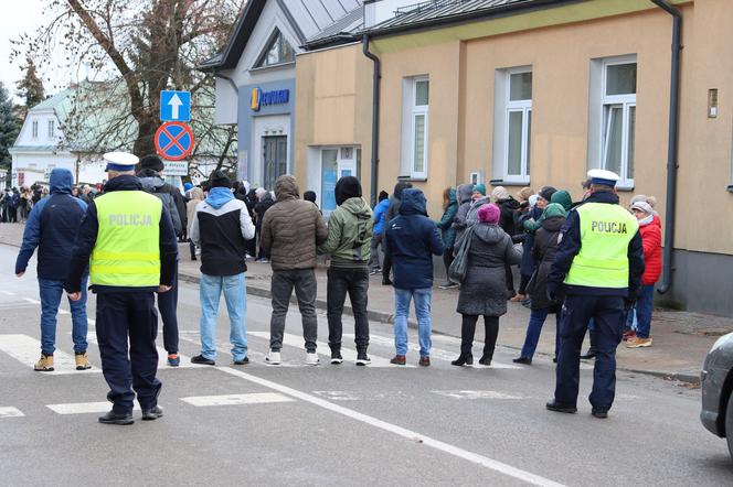 Przeprowadzka biblioteki to koszmar? Nie w Hrubieszowie. Pomogły setki osób