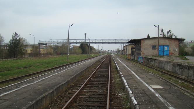 Szybsze podróże koleją z Olsztyna do Dobrego Miasta. Umowa na modernizację linii podpisana