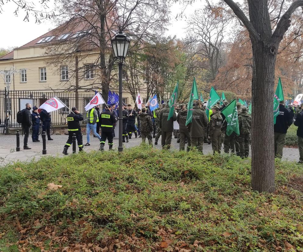 Protest służb mundurowych w Warszawie 9.11. 2022