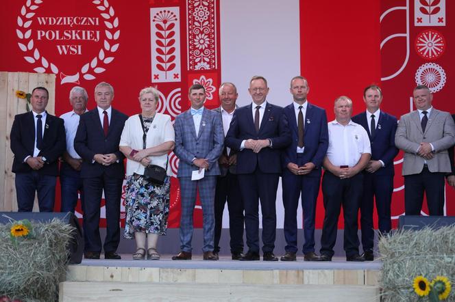 Święto Wdzięczni Polskiej Wsi w Miętnem koło Garwolina z udziałem premiera i ministrów