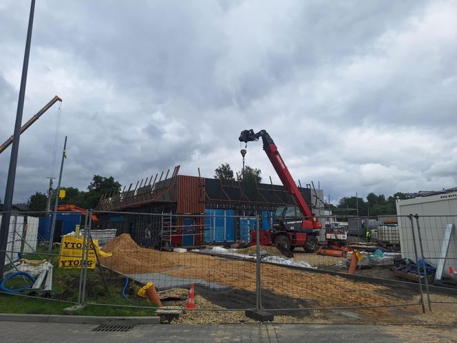 Budowa restauracji McDonald's w Świerklańcu