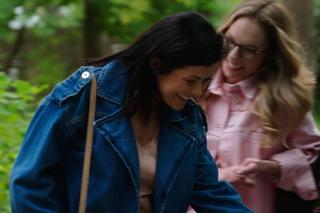 M jak miłość. Kinga (Katarzyna Cichopek), Sylwia (Hanna Turnau)