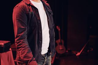 Dariusz Kamys zdradza nam skąd ma miłość do kabaretu