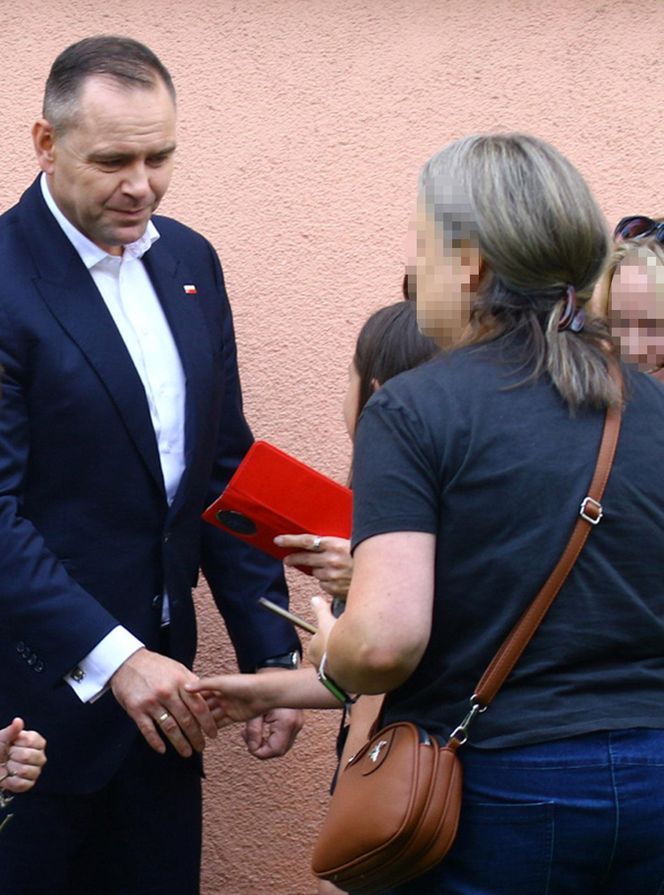 Prezydent Nawrocki zajrzał na stare śmieci