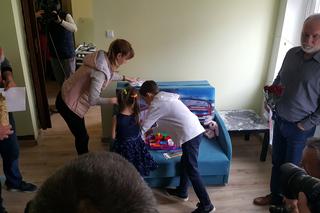Wolontariusze wyremontowali mieszkanie w Bydgoszczy. Schronienie znalazła tu rodzina z Ukrainy