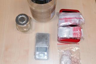 Dąbrowa Górnicza: Policjanci uderzyli w NARKOBIZNES! Olbrzymie ilości narkotyków