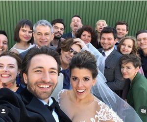 Na sygnale na planie. Martyna (Monika Mazur), Piotr (Dariusz Wieteska) biorą ślub - odcinek 232, środa, 15.05.2019