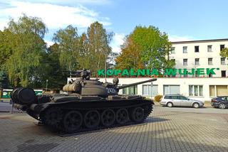 Katowice: CZOŁG przed kopalnią Wujek. Pełna mobilizacja! Co tam się dzieje?