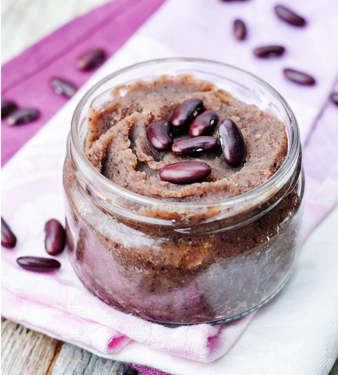 Pasta z czerwonej fasoli - przepis na pastę do kanapek