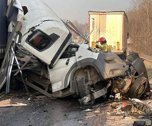 Wypadek na DK 94 w Dąbrowie Górniczej. Trasa zablokowana