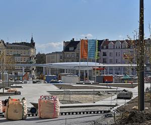 Rynek Łazarski z jedną z największych na świecie poduszek ETFE