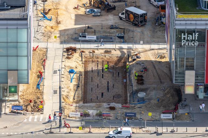 Plac Centralny w Warszawie pod koniec budowy
