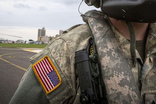 Groźny incydent w wojskowej bazie wojskowej. Wielka ewakuacja po otwarciu paczki z białym proszkiem
