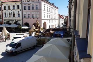 Remont Rynku w Tarnowie przedłuża się