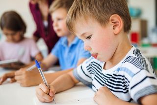 Przyjazna szkoła dla uczniów z Ukrainy. Rząd przyjął program wyrównywania szans edukacyjnych