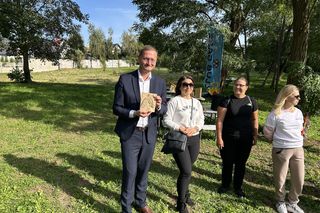 Sadzenie w Sadzie Miejskim w Koninie