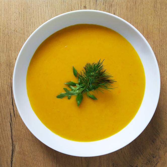 Zupa krem z marchewki: przepis krok po kroku