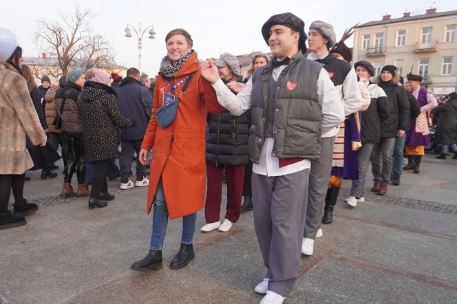 33. Finał WOŚP w Kielcach. Polonez w Rynku