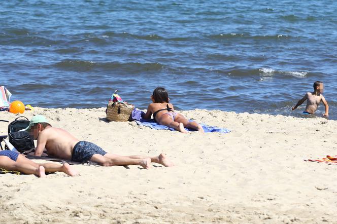 Marta Kaczyńska na plaży