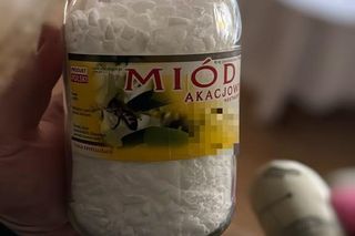 Mieli 1,3 kilograma narkotyków. Dwaj mężczyźni zatrzymani przez gostyńską policję