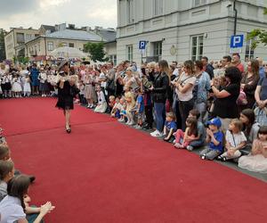 Siedlczanie mogli wsiąść w wehikuł czasu i zobaczyć ulicę Pułaskiego - Piękną sprzed stu lat