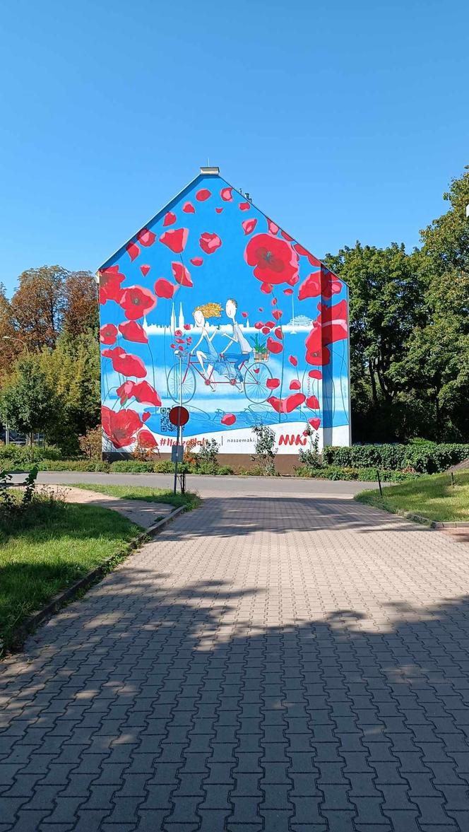 Odwiedziliśmy nowy mural we Wrocławiu. Musimy przyznać - robi wrażenie! Zobaczcie, jak wygląda