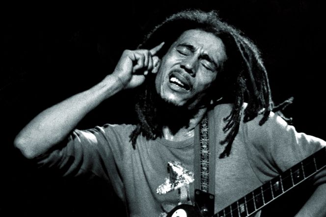 Bob Marley skończyłby 80 lat. Oto 8 utworów, które uczyniły go “Królem reggae” 