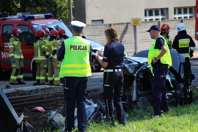 Wypadek w Pleszewie. Nie żyje jedna osoba [ZDJĘCIA]