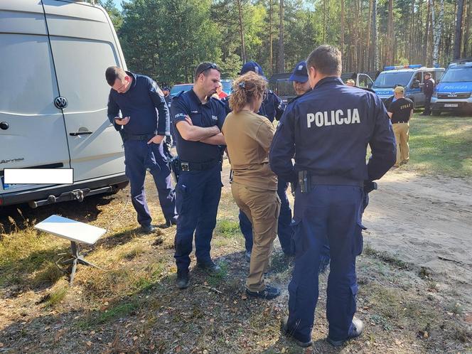 Tajemniczy biały bus stoi za zaginięciem Jowity Zielińskiej?! Przerażające informacje. "Był widziany w dniu zniknięcia 30-latki"