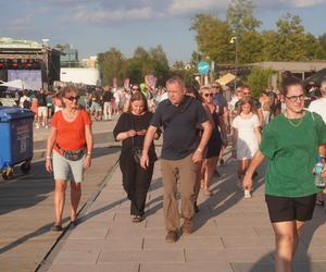 Olsztyn Green Festival 2024. Tłumy na plaży miejskiej. Zobacz zdjęcia z drugiego dnia!