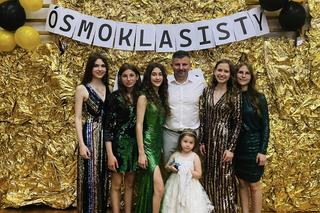 Kieleckie pięcioraczki na Balu Ósmoklasisty i bierzmowaniu