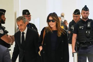 Carla Bruni zrobi to, gdy zamkną Sarkozy'ego! Każdego dnia