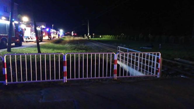 Przysieki. Wjechał wprost pod pociąg! [GALERIA]