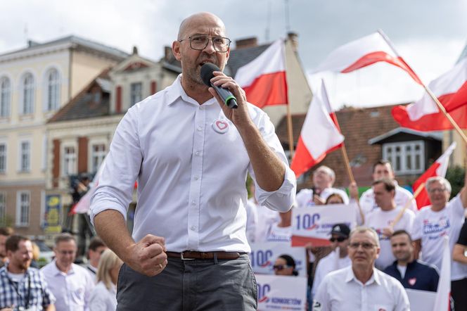 Temu klubowi kibicuje Jakub Rutnicki. Wiele powiązań ze sportem