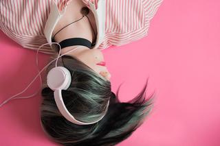 5 powodów, dla których warto słuchać muzyki. Posłuchaj #zostańwdomu 