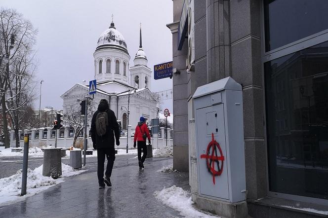 Białystok gotowy na drogowy sezon zimowy. Ile osób będzie odśnieżać miasto? 