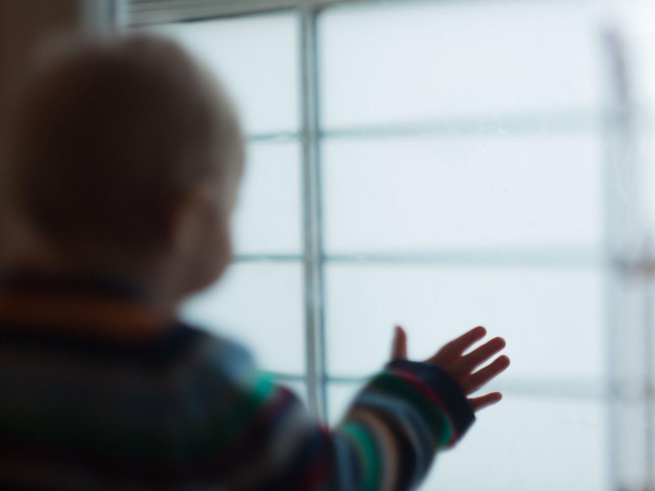 Jakie objawy mogą sugerować, że dziecko cierpi na schizofrenię? 