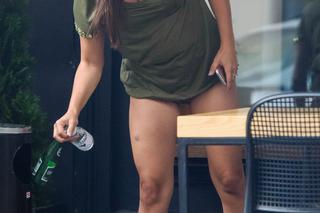 MUCHA ZAPOMNIAŁA SPODNI.