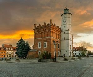 Ojciec Mateusz rozsławił Sandomierz. Zobacz, co warto zobaczyć w tym miasteczku